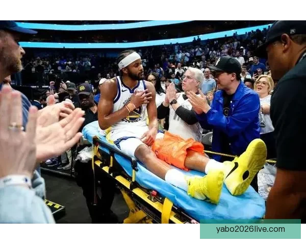 科尔透露穆迪软骨和骨骼无损伤 专家称手术风险较低