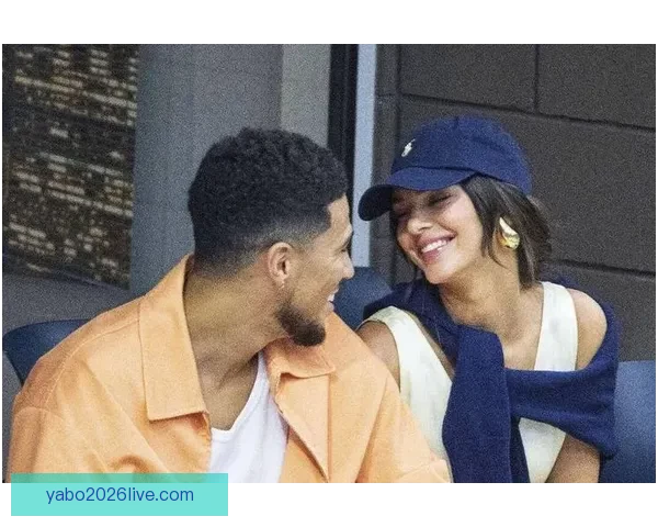 肯豆回关布克社媒互动再引关注 两人1月暧昧暗示复合可能性